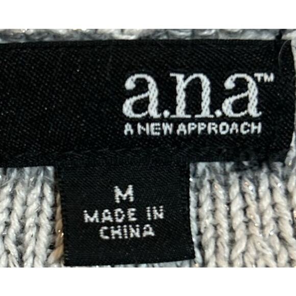 A.N.A A New Approach Women's White Gray Black Sparkle Scoop Neck Sweater Size M‎ - Picture 3 of 5